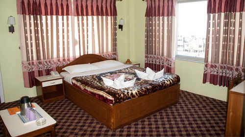 Hotel Lake House Pokhara Exterior foto